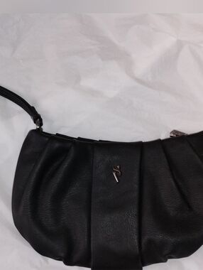 Simply Vera Vera Wang Black Pleated Wristlet